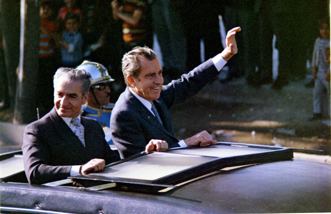 استقبال از نیکسون، رئیس‌جمهور امریکا در تهران، سال ۱۳۵۱ +عکس