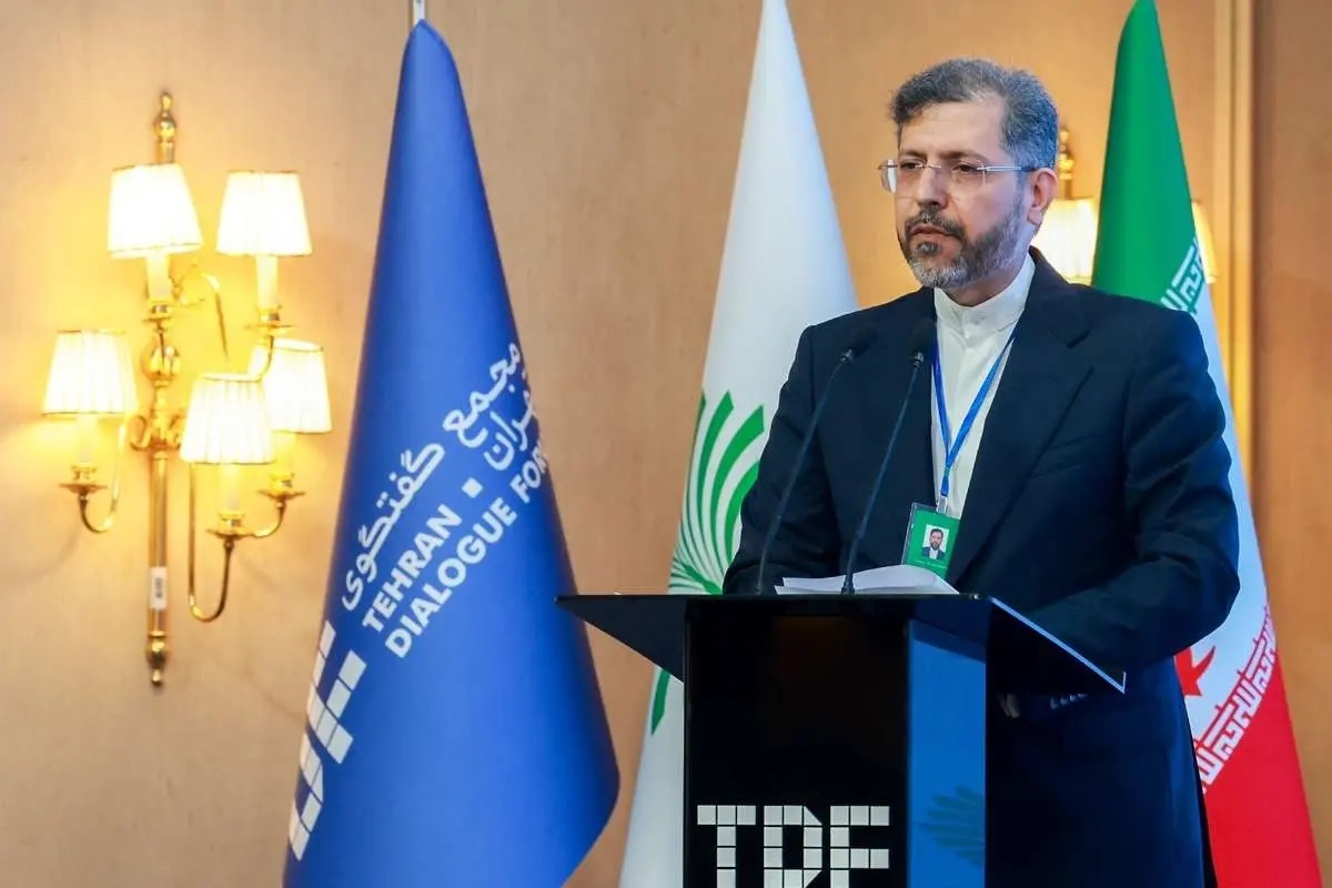 معاون عراقچی: آمریکاییها از کانالهای پشت پرده به ما پیام میدهند که آنان نقشی در این حمله نداشتهاند معاون عراقچی: آمریکاییها از کانالهای پشت پرده به ما پیام میدهند که آنان نقشی در این حمله نداشتهاند