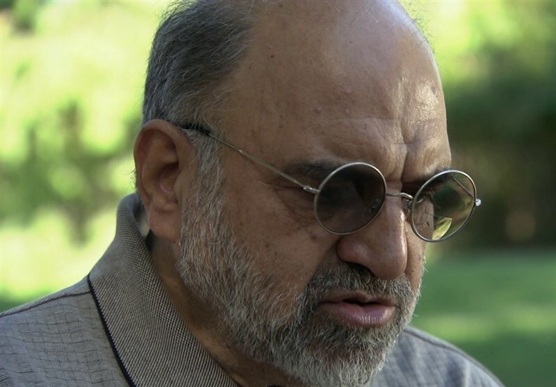 نامه تند عبدالکریم سروش به رضا پهلوی؛ جاهل مرکّب، غرق منجلابی و می‌پنداری گلاب هستی