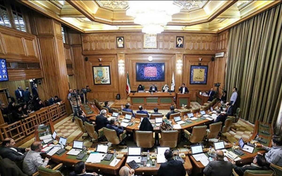ببینید| قطع برق شورای شهر تهران در روز صحن علنی