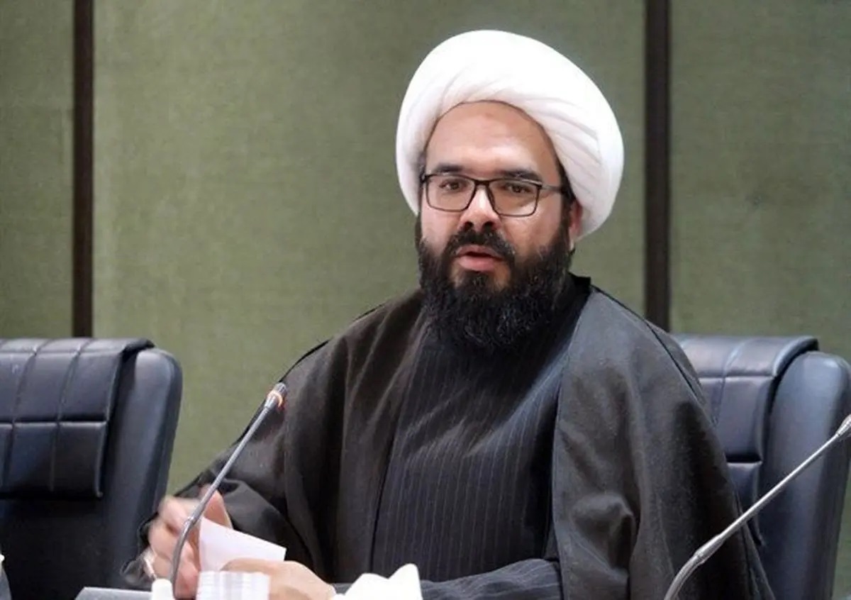 نیک‌بین: مردم نان را در خون می‌زنند، این حجم از اعتراضات طبیعی نیست