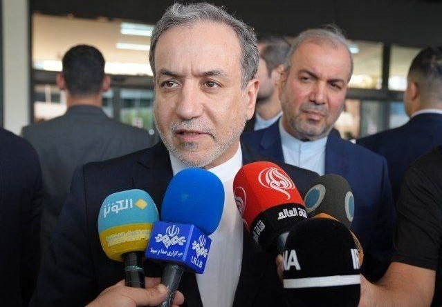 عراقچی: راهکارهای عمان برای رفع موانع در مذاکرات در حال بررسی است