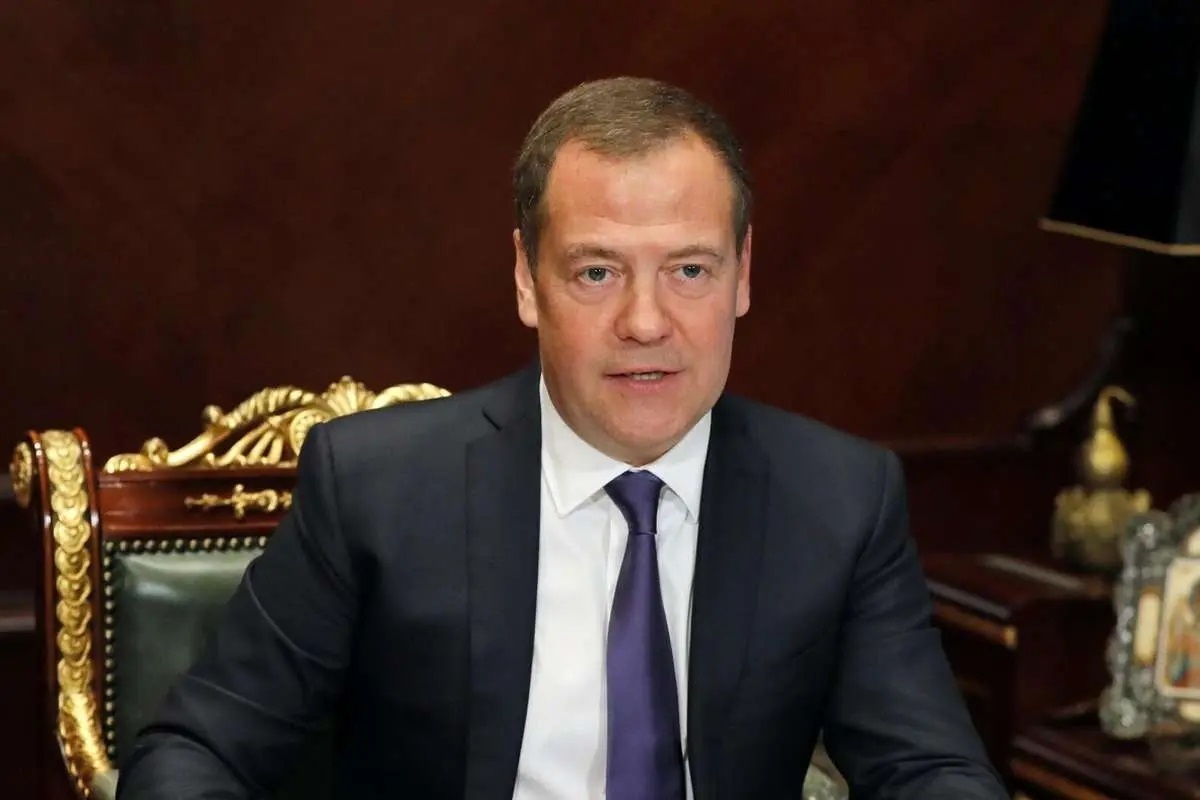 مدودوف: ایران به غنی‌سازی ادامه خواهد داد