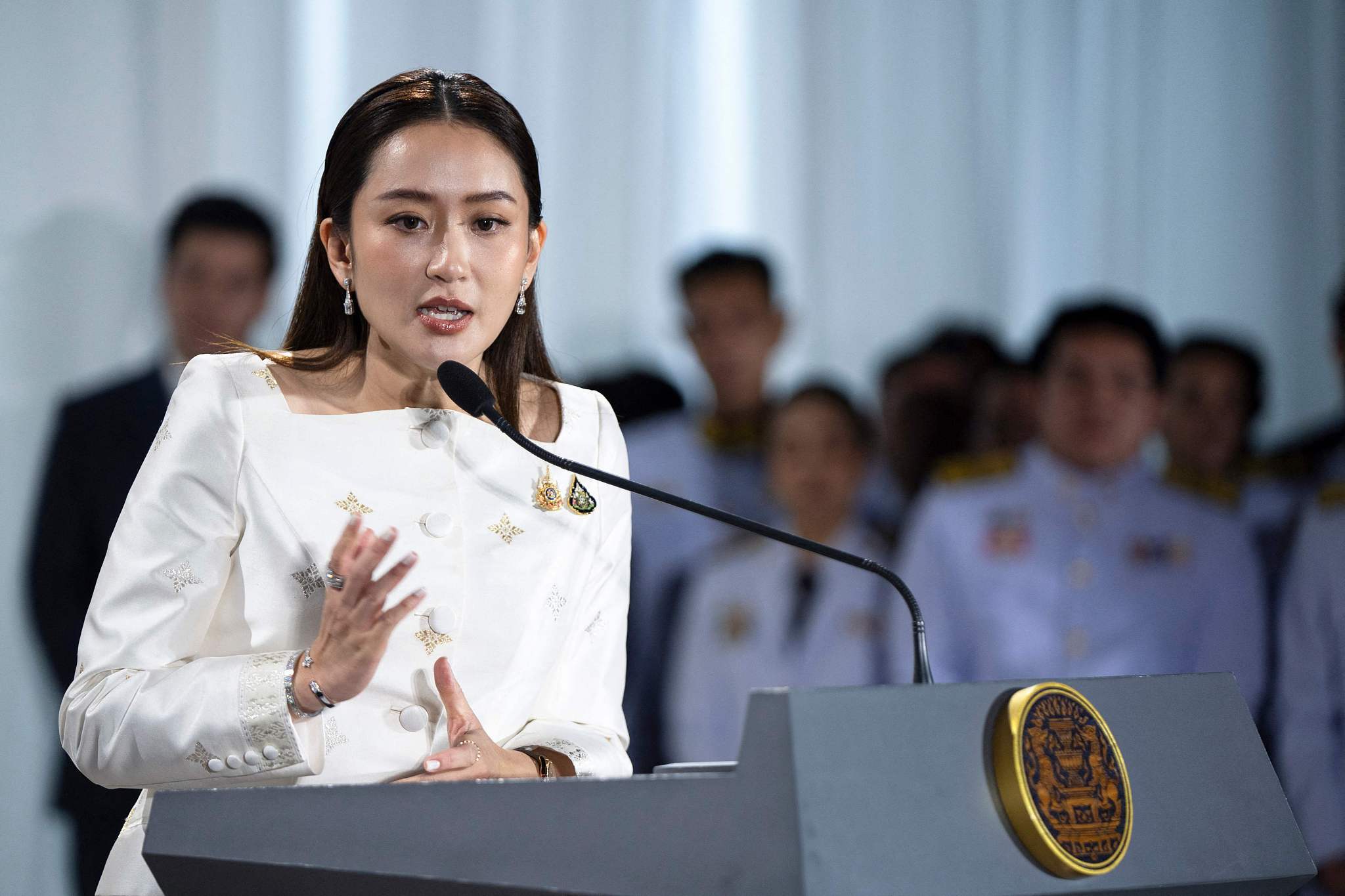 برکناری نخست وزیر تایلند در پی رسوایی یک تماس جنجالی