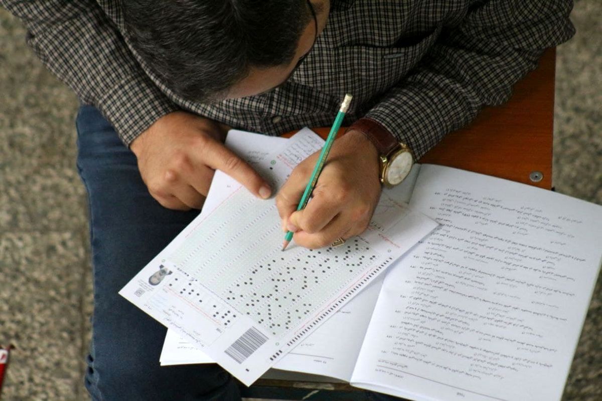 زمان توزیع کارت کنکور اعلام شد