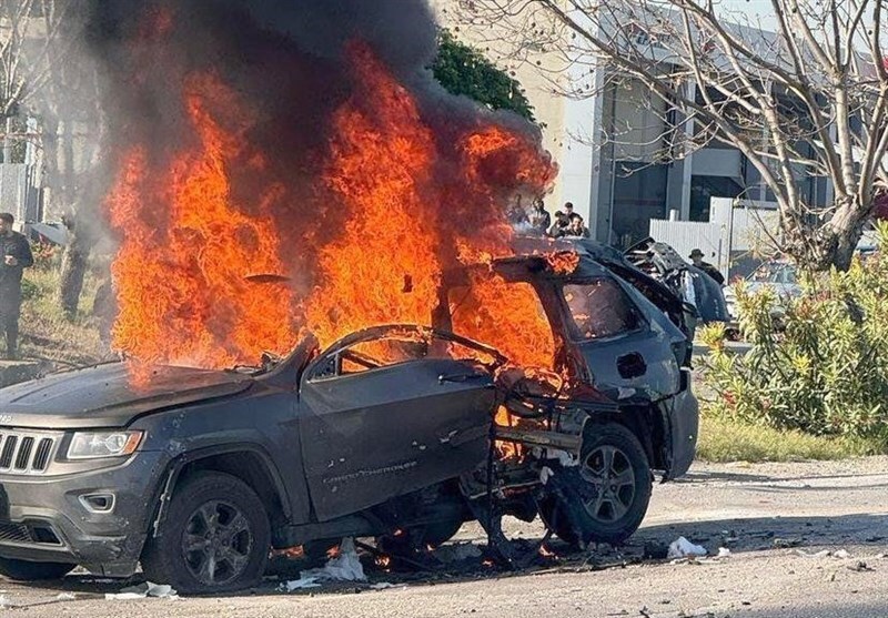 ببینید| حمله پهپادی اسرائیل به یک خودرو در جنوب لبنان