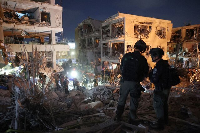 پاریس: حملات آمریکا و اسرائیل به ایران مطابق قوانین بین‌المللی نبود