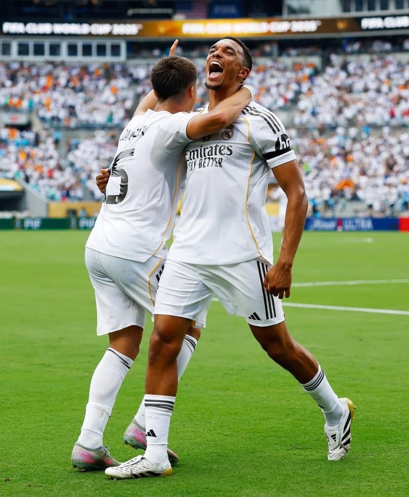 فوری؛ احتمال غیبت آرنولد مقابل پاری‌سن‌ژرمن!