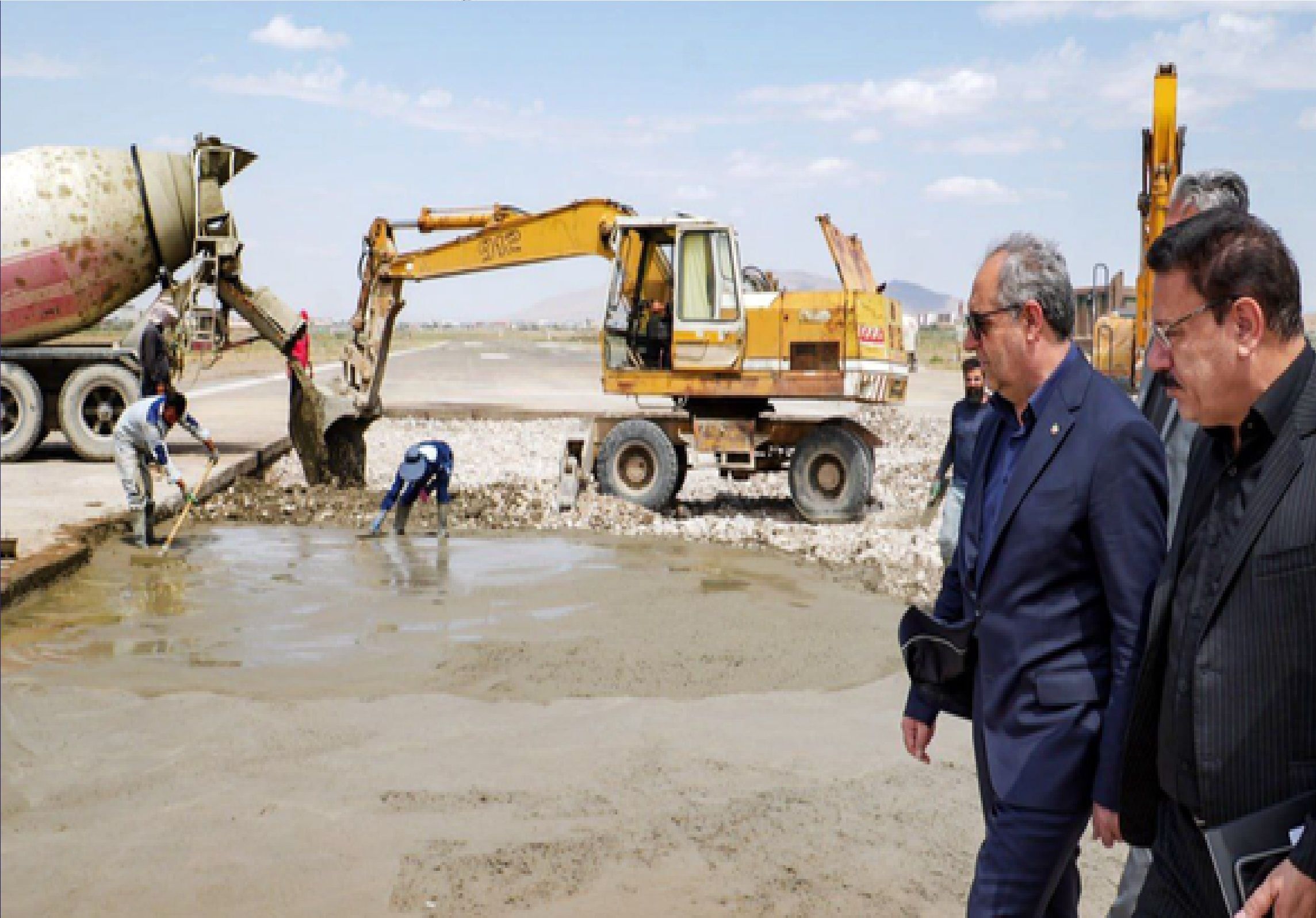 بازسازی ۹ روزه باند فرودگاه تبریز بازسازی ۹ روزه باند فرودگاه تبریز