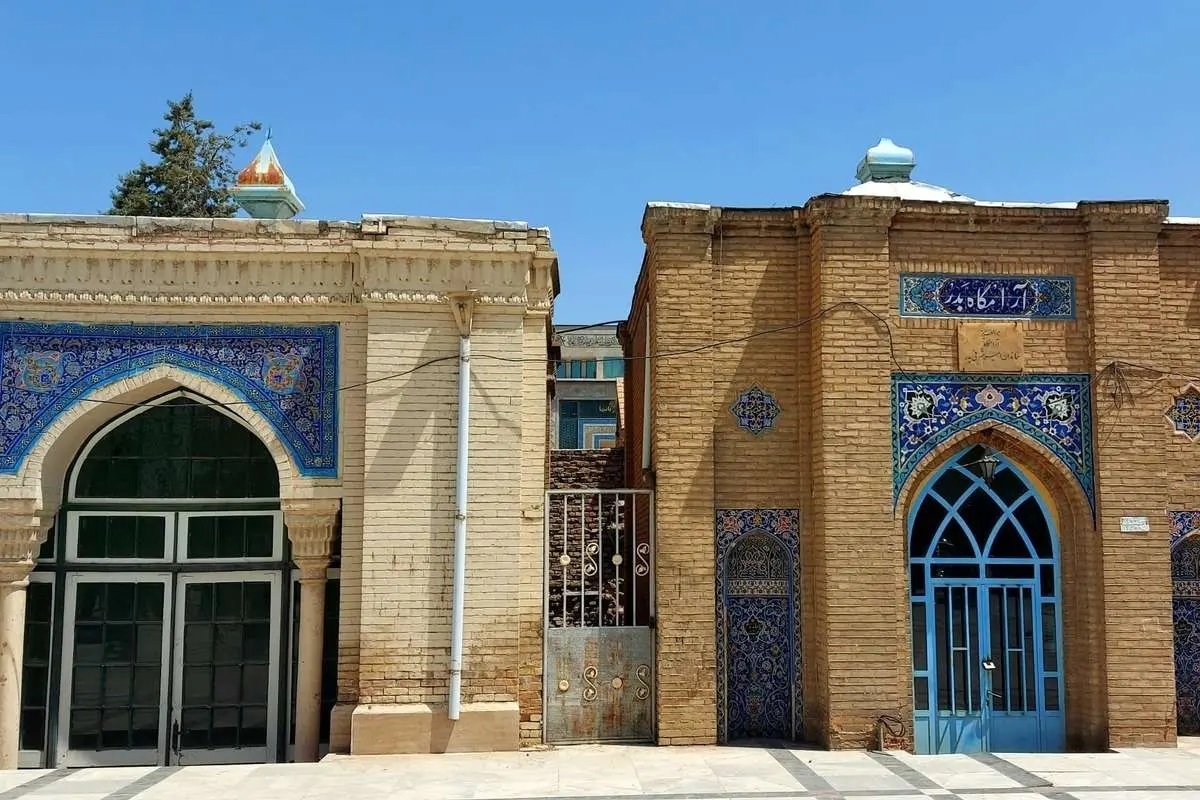 حفاری شبانه در امامزاده عبدالله؛ ماجرا چه بود؟ حفاری شبانه در امامزاده عبدالله؛ ماجرا چه بود؟