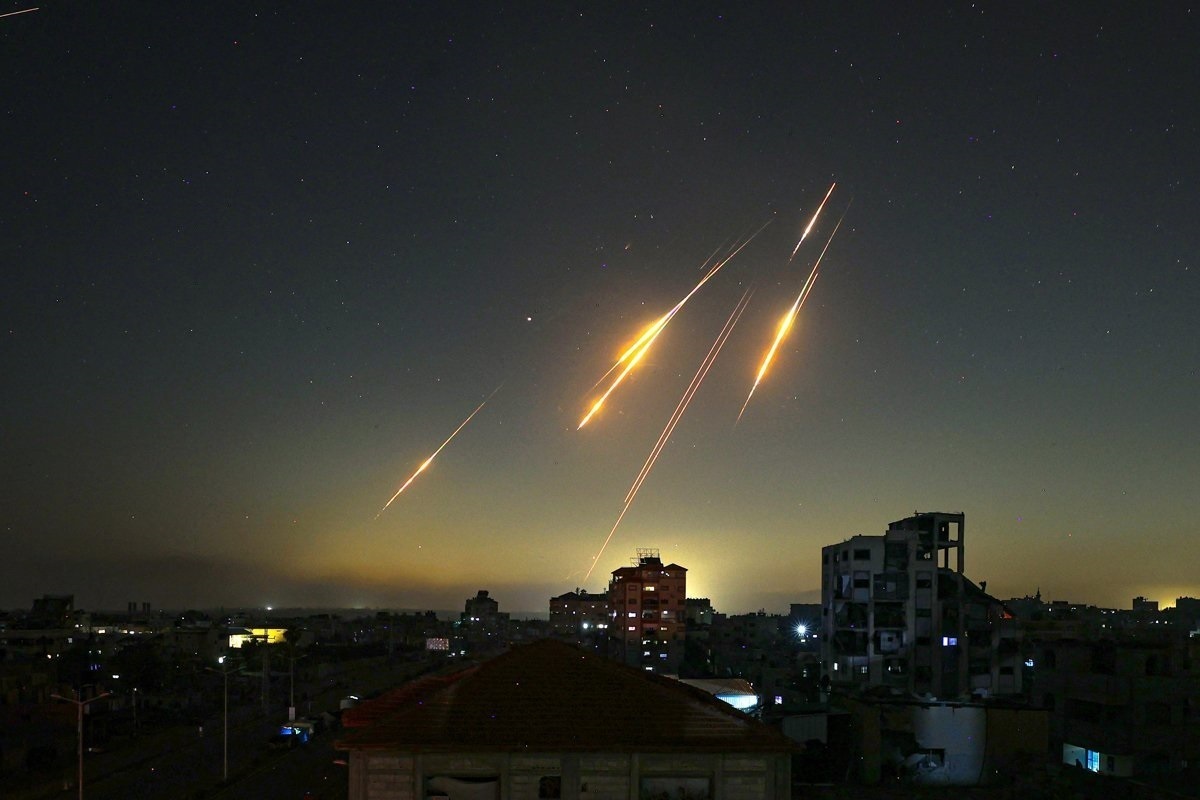 فعال شدن سامانه‌های پدافندی در رباط‌کریم و پرند