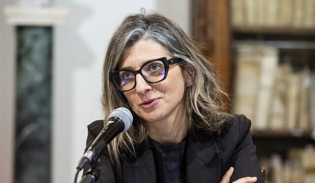 واکنش حماس به تحریم آلبانیز توسط آمریکا واکنش حماس به تحریم آلبانیز توسط آمریکا