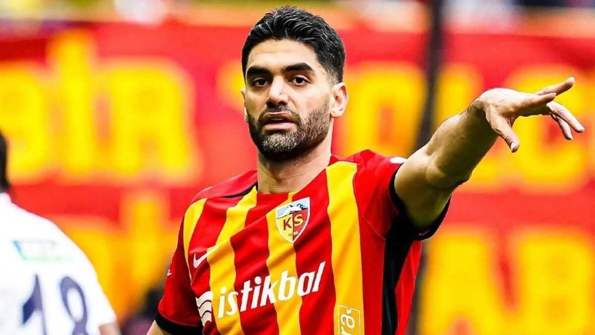 علی کریمی به ایران برمی‌گردد؟