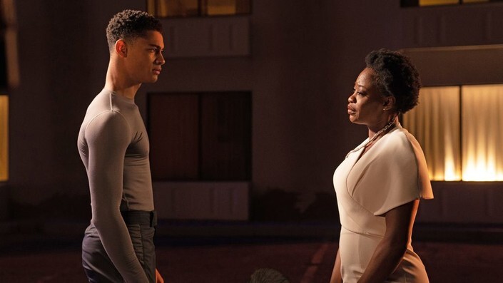 نقد و بررسی فیلم حاکمیت مطلق