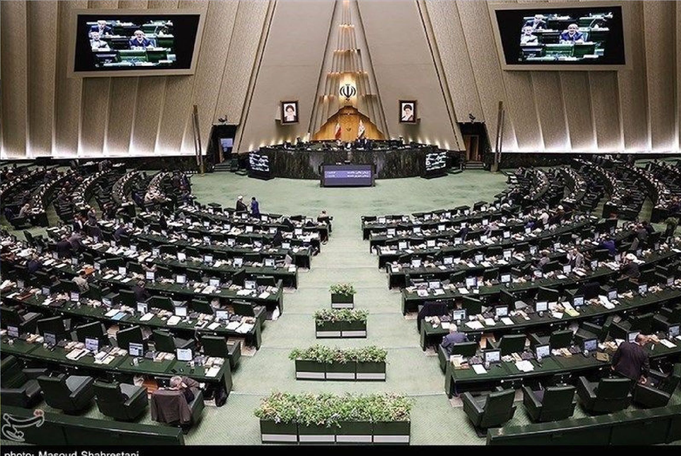 نماینده مجلس: نمایندگان از عدم پاسخگویی دقیق درخصوص مسائل جنگ گلایه دارند