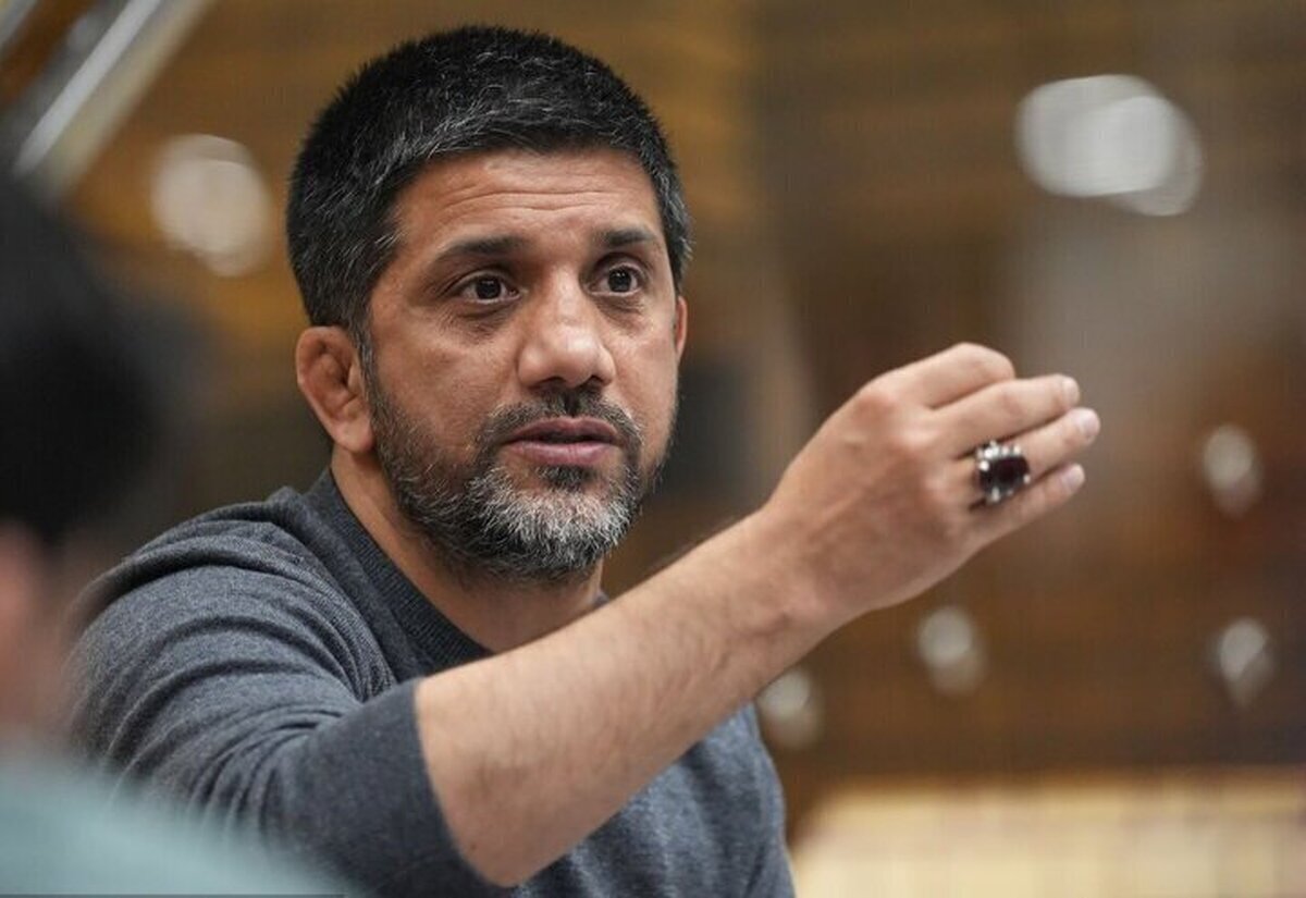 علیرضا دبیر