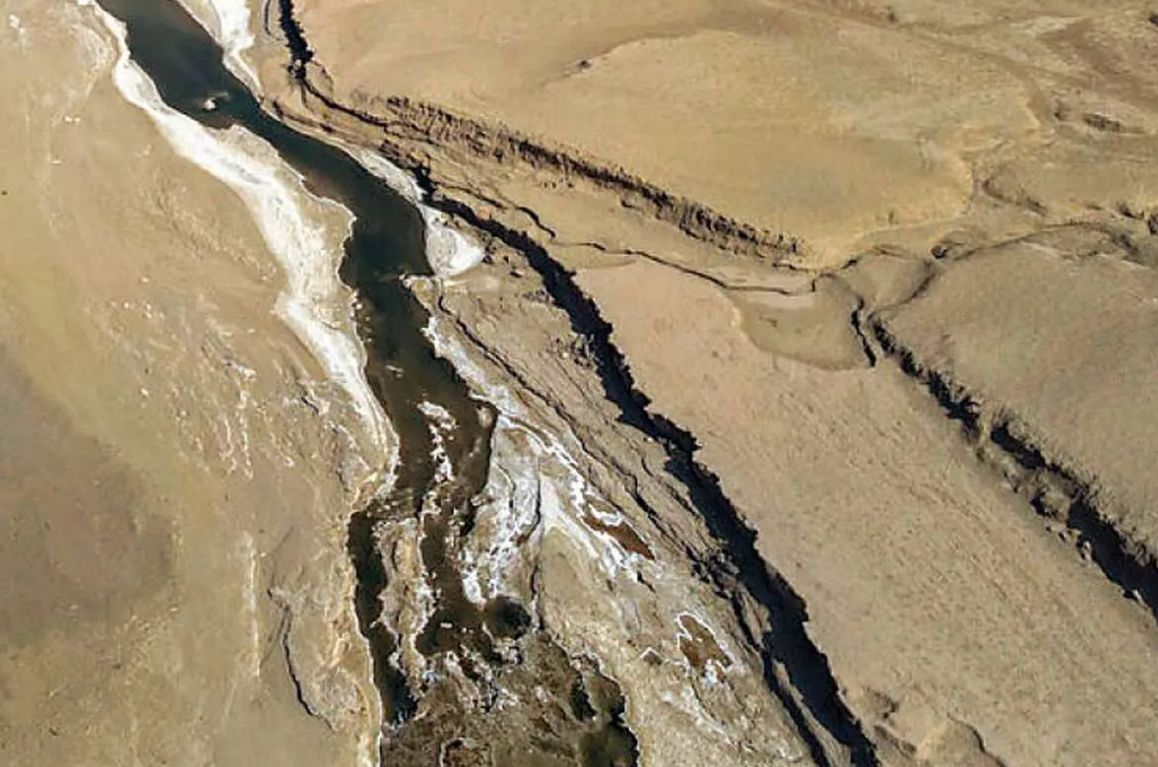 بحران آلودگی رود شور در مرز تهران و البرز | نیاز به اقدام فوری رود شور