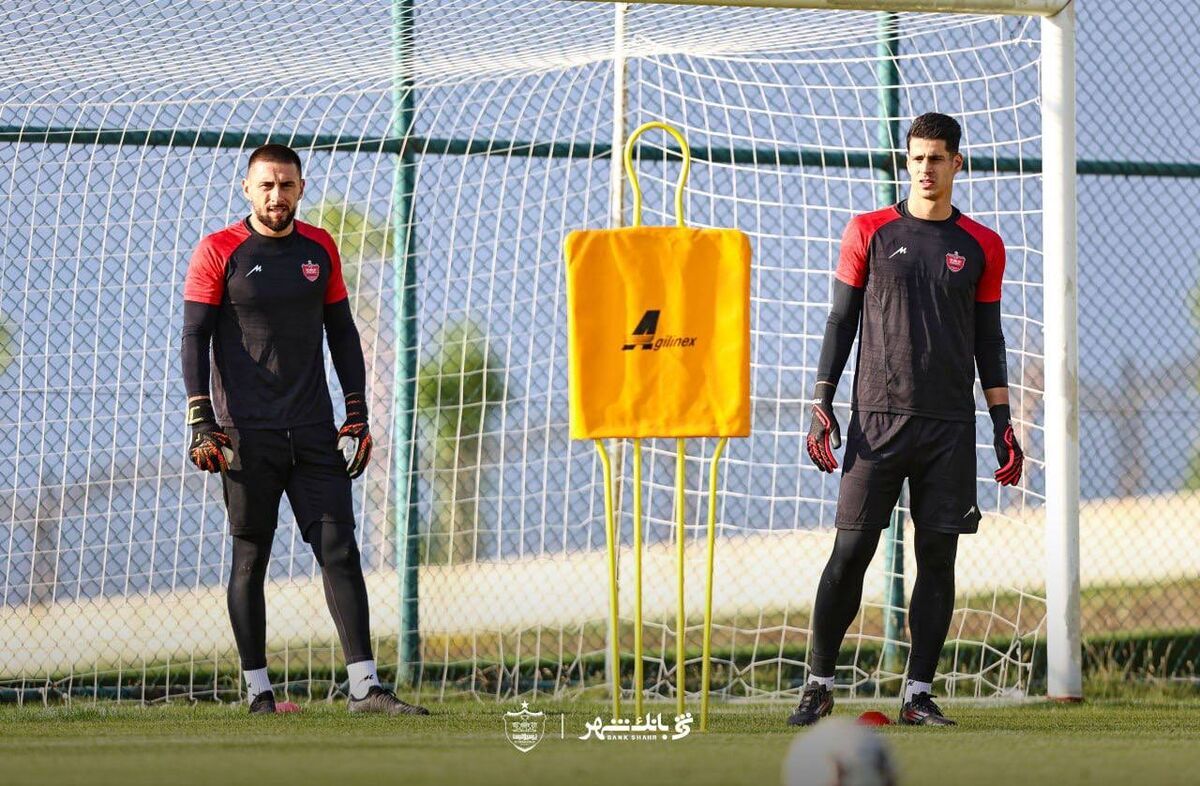 دوئل دوستانه در اردوی پرسپولیس؛ گندوز و نیازمند زیر نظر آلوارز برای فیکس شدن میجنگند گندوز و نیازمند