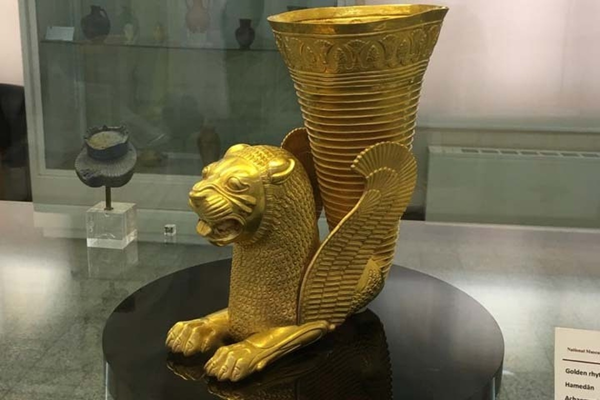 انتقال اشیای تاریخی کشور به پناهگاه‌های امن