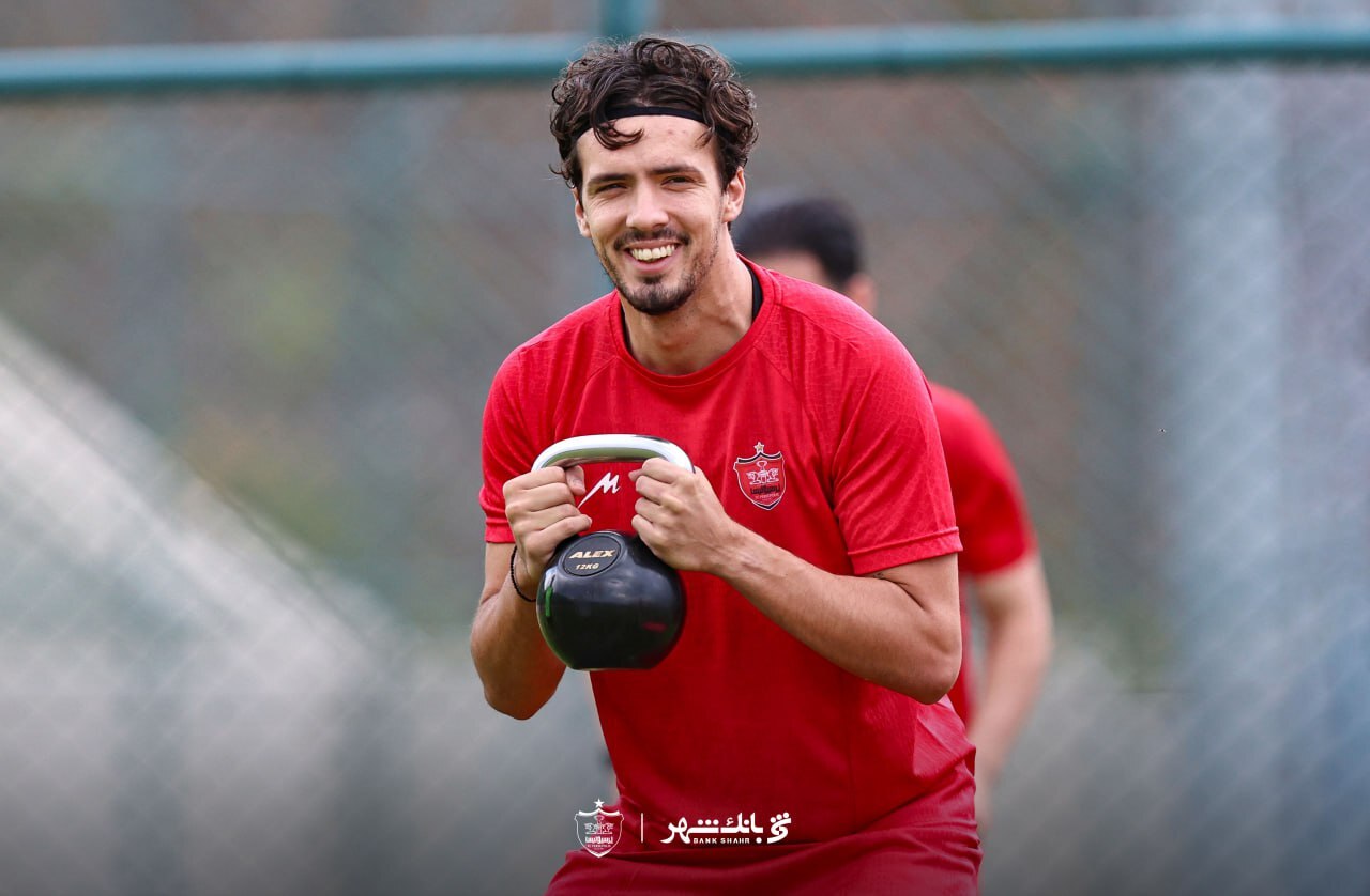 عکس| حضور مارکو باکیچ در تمرین پرسپولیس