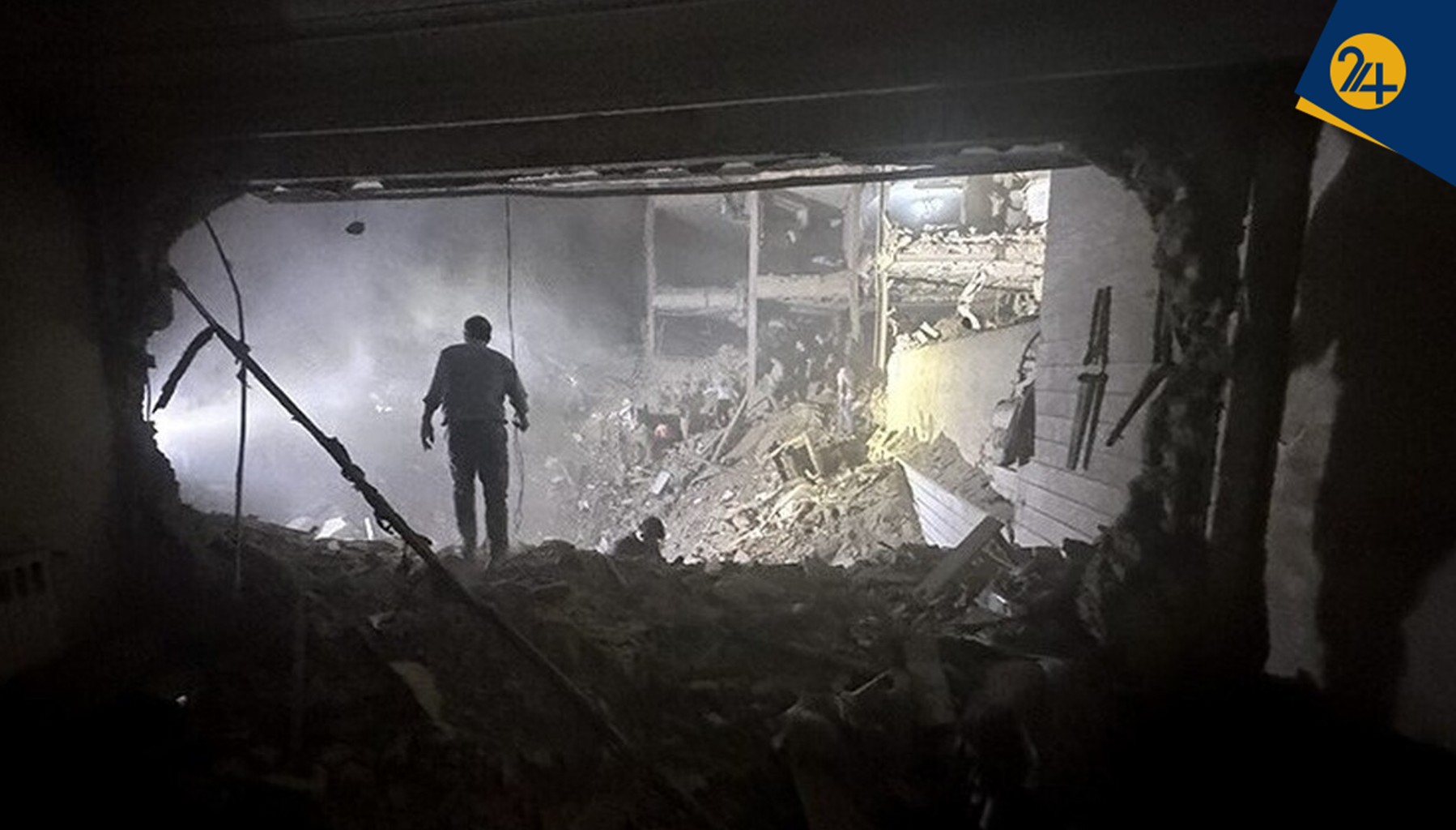 اختلاف هزار میلیارد تومانی دولت و شهرداری در پروژه بازسازی خانه‌های جنگ‌زده | رئیس سازمان مدیریت بحران تهران درباره پروژه عظیم بازسازی خانه‌های آسیب‌دیده چه می‌گوید؟