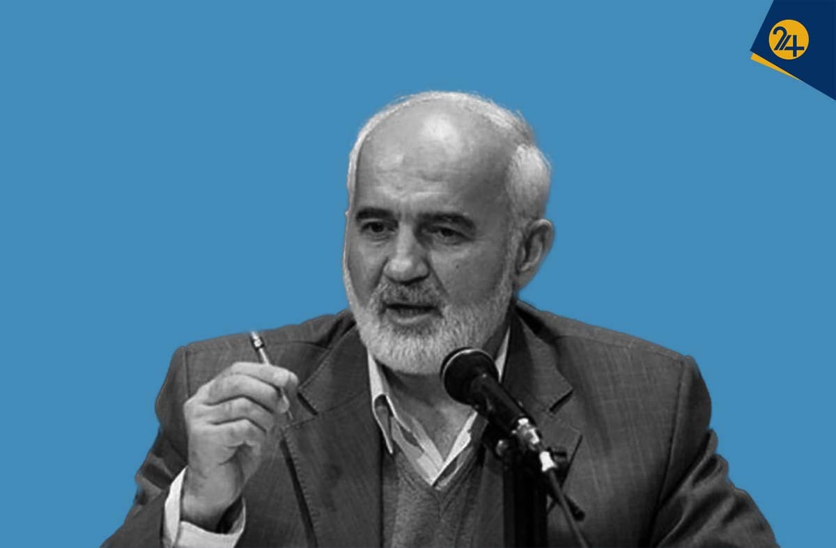 احمد توکلی کیست؟