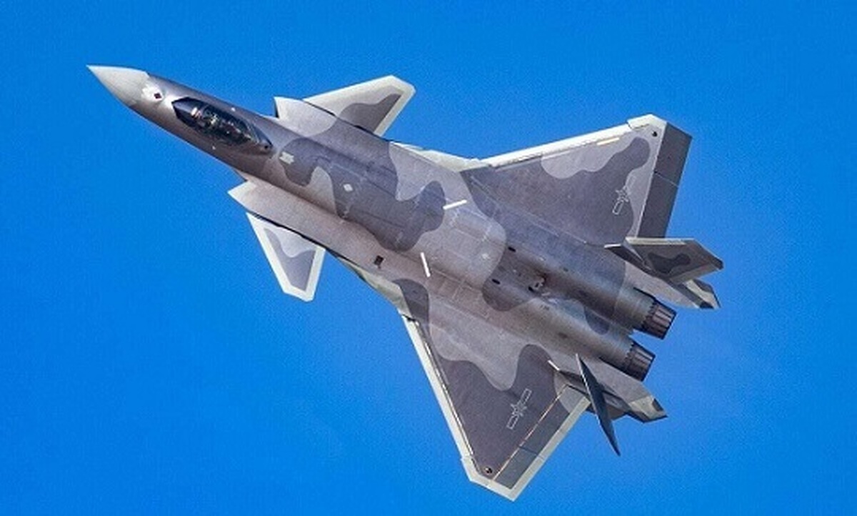  هر کدام از رقبای منطقه‌ای ایران چند جنگنده دارند؟