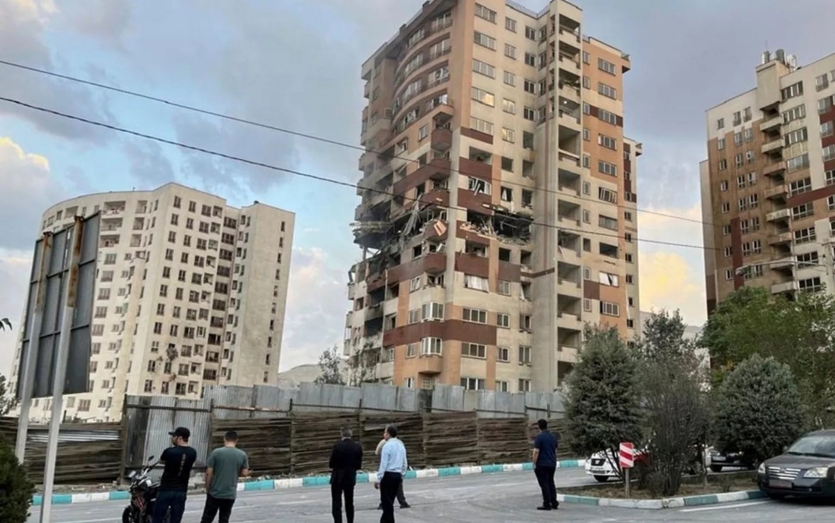  تصاویر پخش نشده منزل شمخانی بعد از حمله اسرائیل