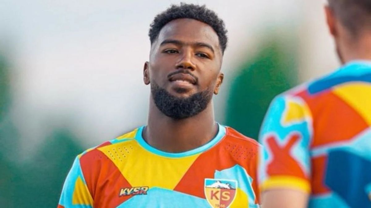 بیوگرافی داوکنز نازون