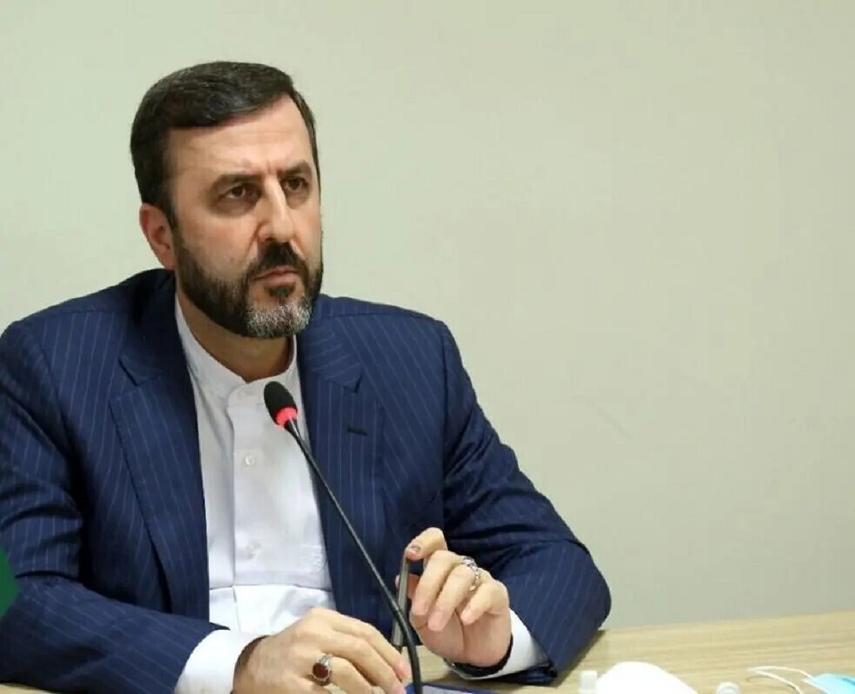 خروج از ان‌پی‌تی همچنان بر روی میز است