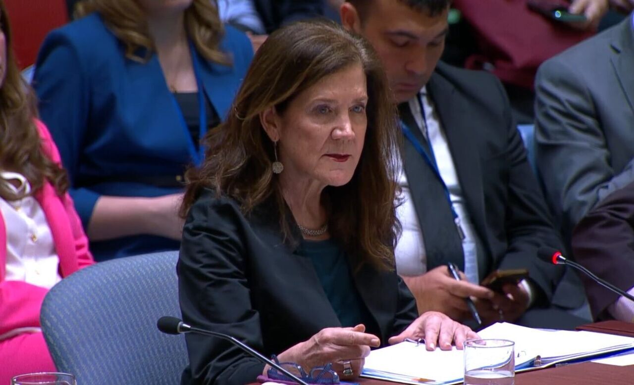 نماینده آمریکا در سازمان ملل: در مقطعی حساس هستیم / تهران با یک انتخاب روبهرو است نماینده آمریکا در سازمان ملل: در مقطعی حساس هستیم / تهران با یک انتخاب روبهرو است