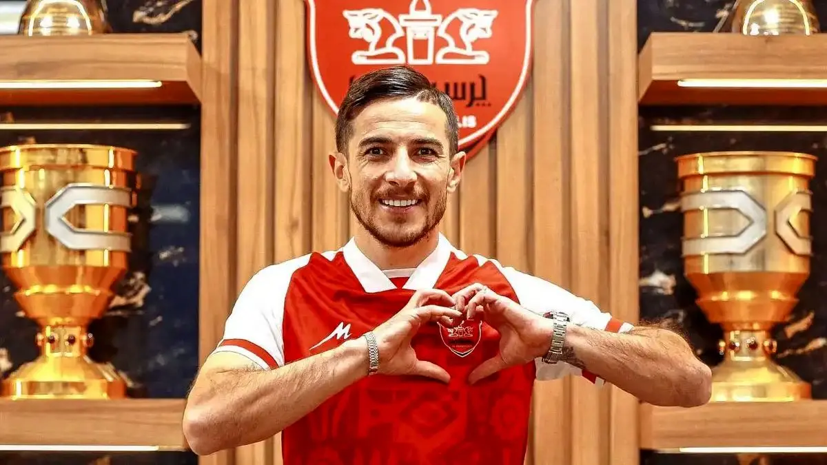 فرشاد احمدزاده