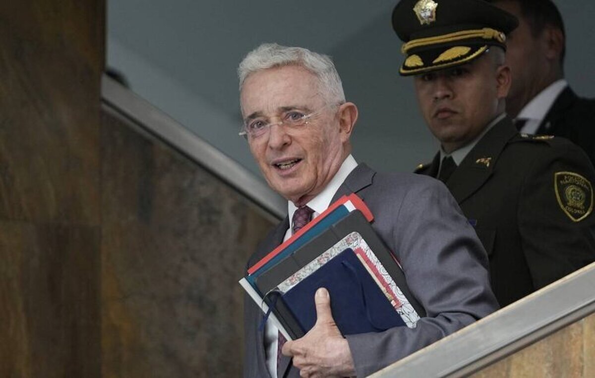 رئیس جمهور سابق کلمبیا به ۱۲ سال حبس محکوم شد رئیس جمهور سابق کلمبیا به ۱۲ سال حبس محکوم شد