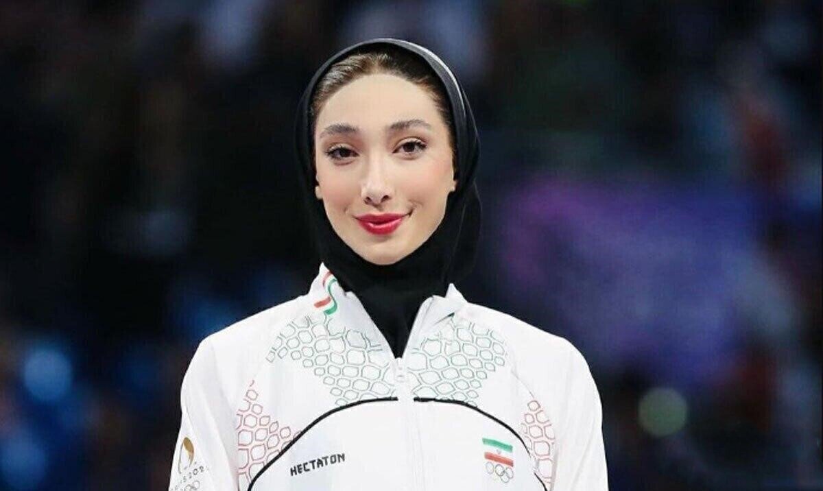 ببینید| مبینا نعمتزاده: جای پدرم بودم واکنش بدتری انجام می دادم! ببینید| مبینا نعمتزاده: جای پدرم بودم واکنش بدتری انجام می دادم!