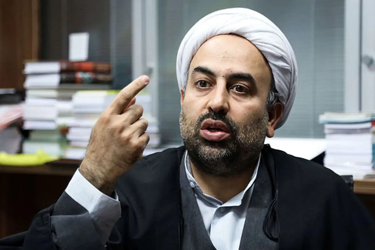 زائری: کاش آیت‌الله جنتی هم به صدیقی اقتدا کند