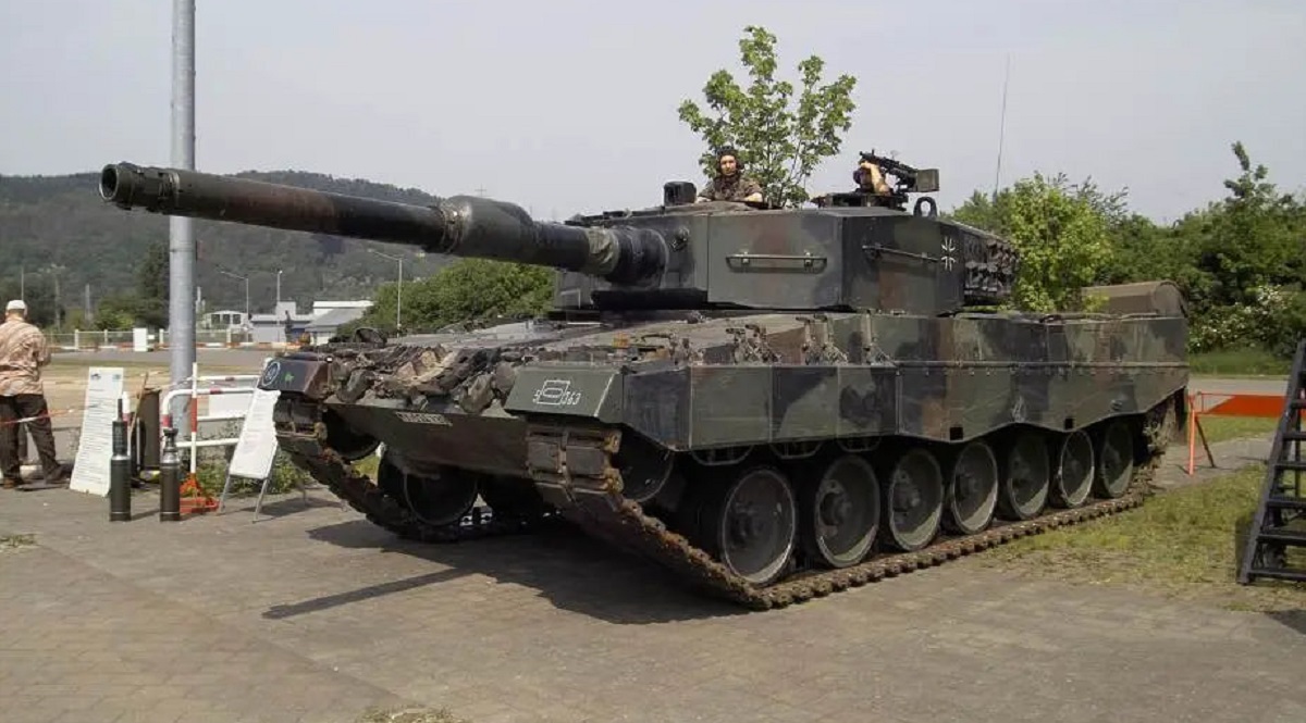 تانک لئوپارد ۲A۴