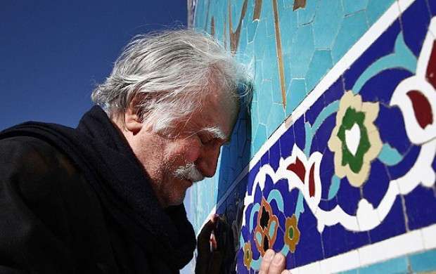 محمود فرشچیان کیست؟ | از شفا در حرم امام رضا تا ماجرای فرزندی که در عملیات مرصاد کشته شد