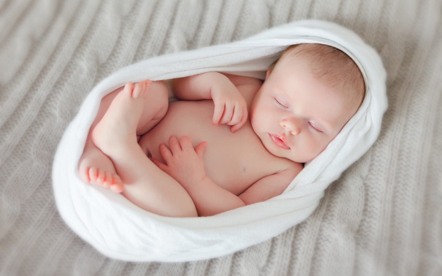 نوزادی که در مسیر اربعین پا به جهان گذاشت نوزاد