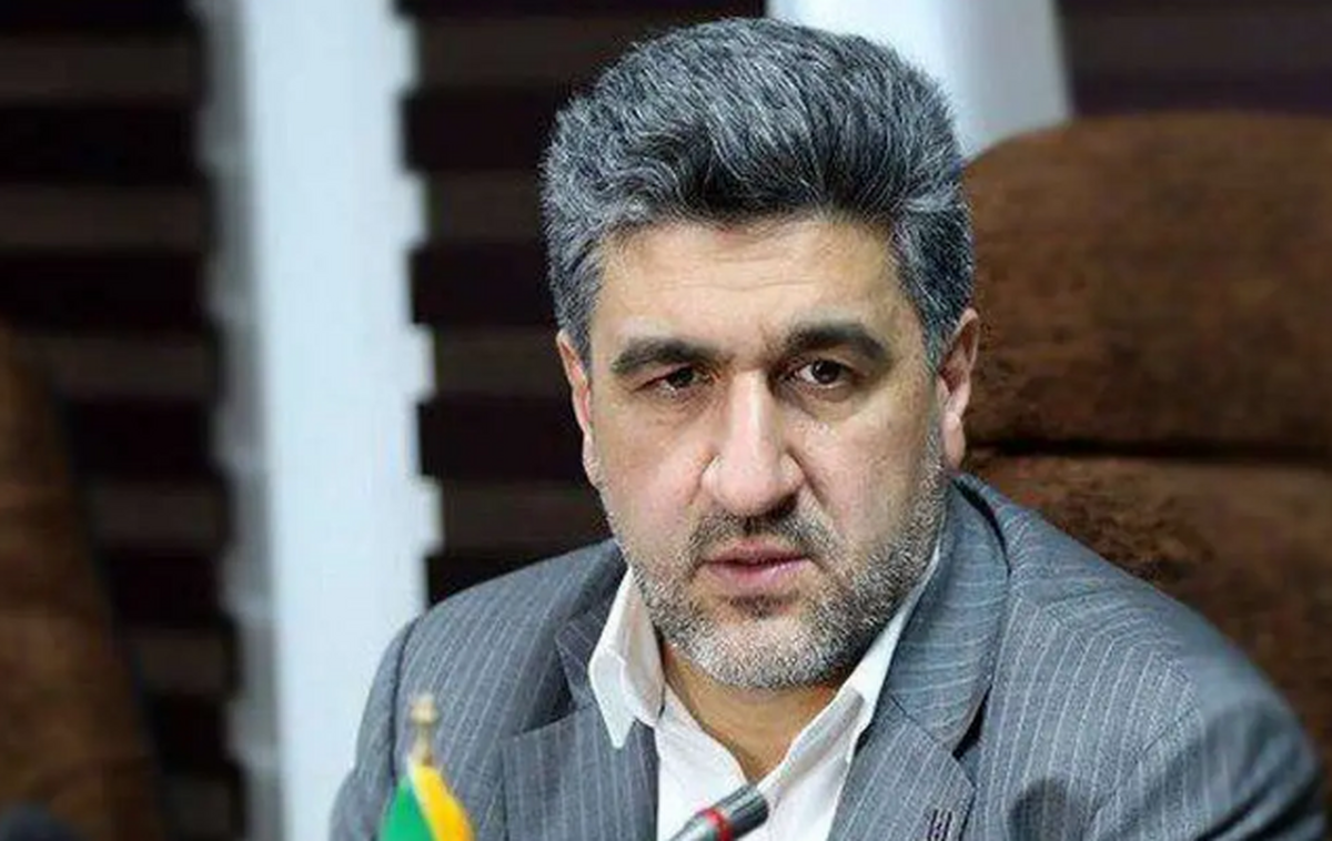 ببینید| رئیس سازمان بورس: وزیر اقتصاد پای بازار سرمایه ایستاده‌ است