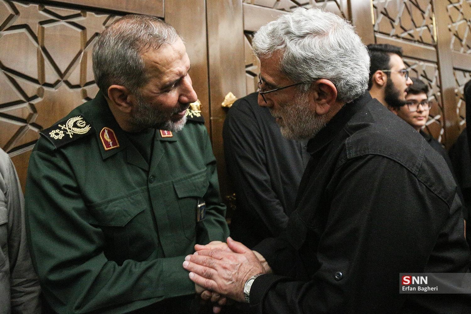 عکس| گپ و گفت سردار قاآنی با فرمانده جدید هوا و فضا