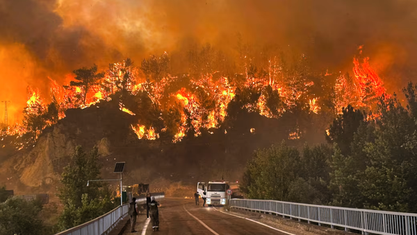 آتشسوزی مرگبار در ترکیه آتشسوزی مرگبار در ترکیه