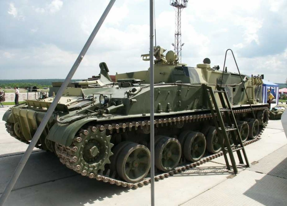 خودروی مین‌گذار GMZ-۳