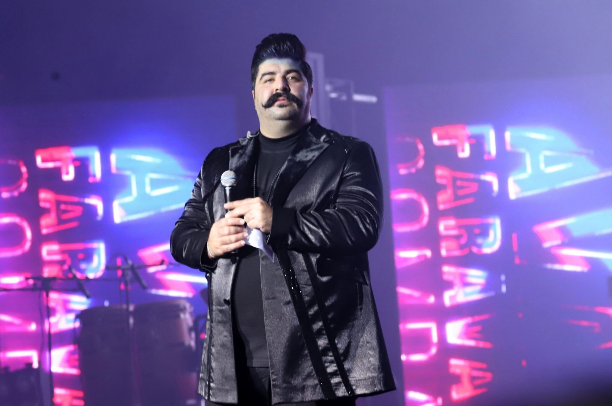 ببینید| بازخوانی موزیک استانبولی توسط بهنام بانی در کنسرت ترکیه