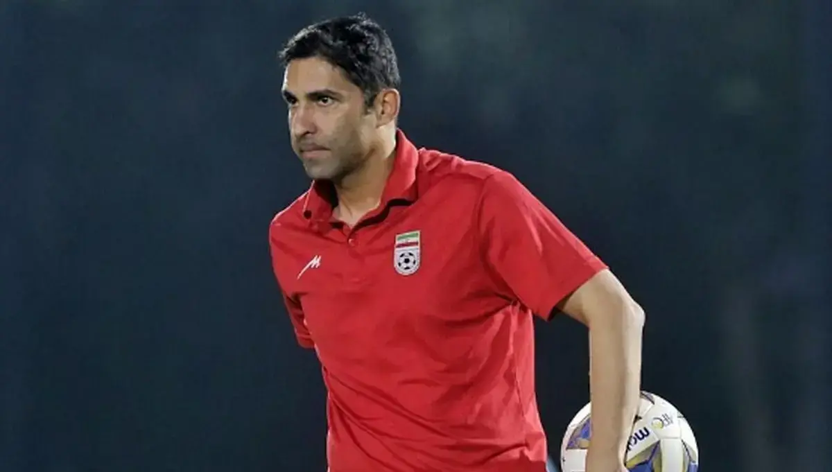 وحید هاشمیان ۲ ستاره پرسپولیس را از ترکیب دور کرد