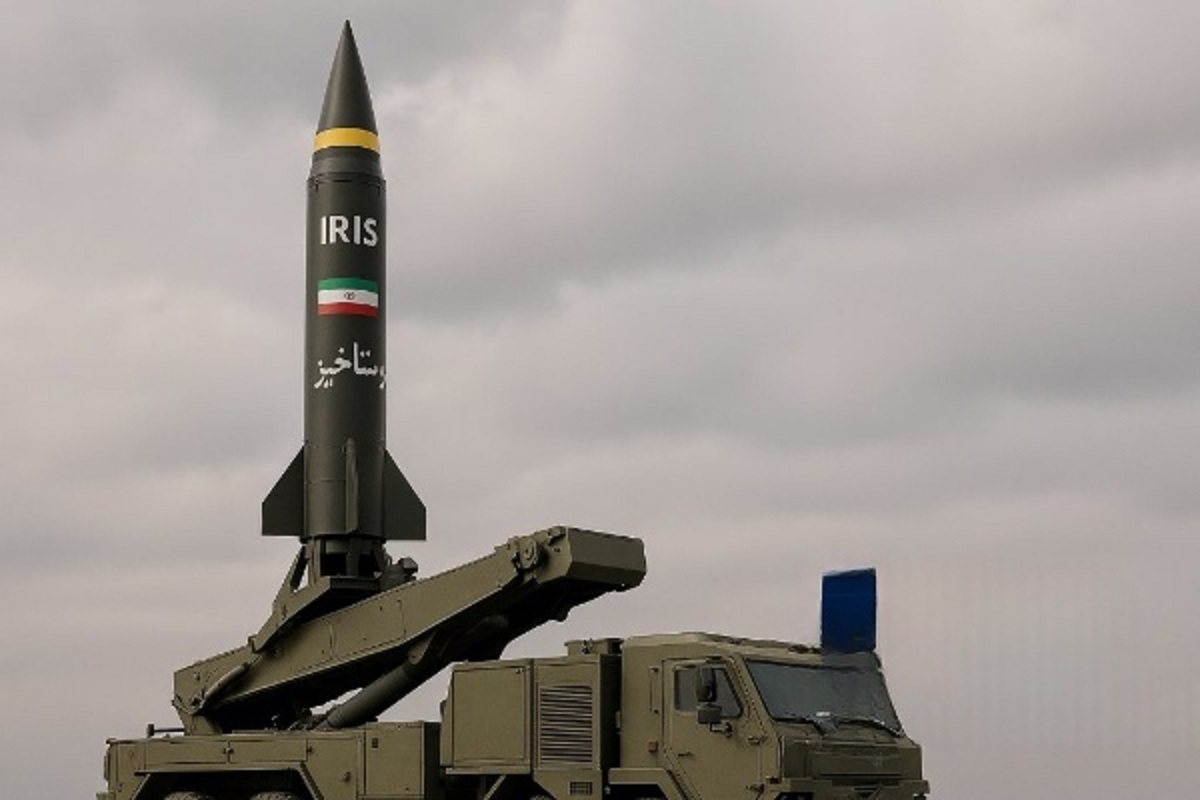 مشخصات موشک بالستیک رستاخیز ایران