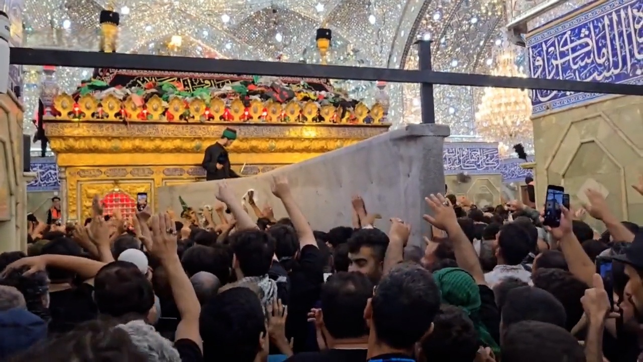 ببینید| بازداشت ۵۰ ایرانی در حرم امام حسین(ع) به دلیل شعارهای ضدصهیونیستی