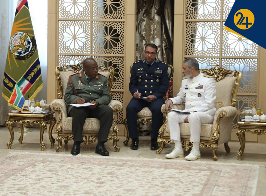 ماجرای سفر فرمانده ارتش آفریقای جنوبی بدون اطلاع رئیسجمهور به ایران چیست؟ | حمایت جنجالی از تهران و احتمال محاکمه در پرتوریا ماجرای سفر فرمانده ارتش آفریقای جنوبی بدون اطلاع رئیسجمهور به ایران چیست؟ | حمایت جنجالی از تهران و احتمال محاکمه در پرتوریا