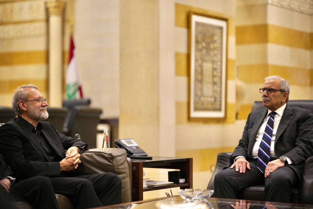 نواف سلام کیست؟ |نخست وزیر لبنان و تصویر اخم خبرساز در دیدار با لاریجانی