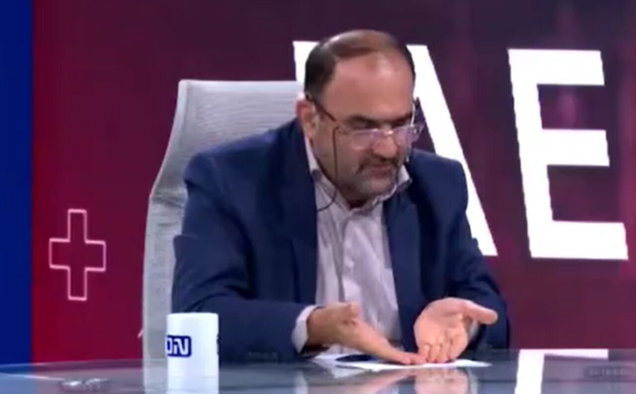 لاسجردی تحلیلگر مسائل سیاسی: اسنپ‌بک اجرا شود اجنه باید کمکمان کنند!