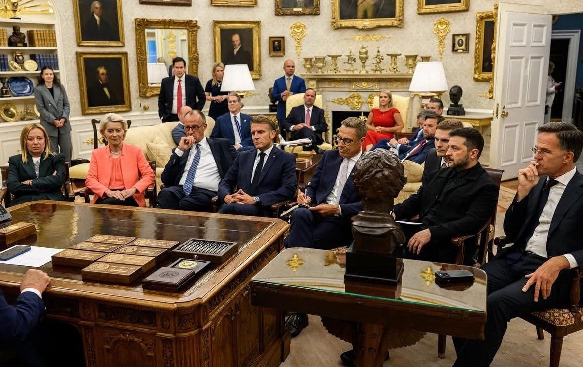 این تصویر از دیدار ترامپ و رهبران اروپایی پربازدید شد